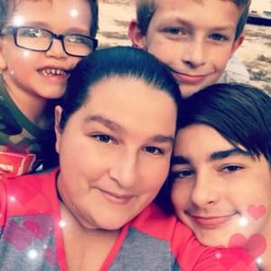 Meet your Posher, Lorri